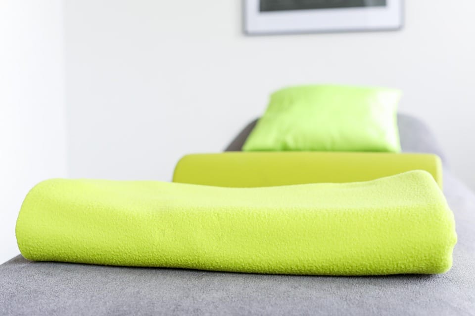 TCM,relax,WELLNESS,Acupressure,tuina,Massage,Stress ,