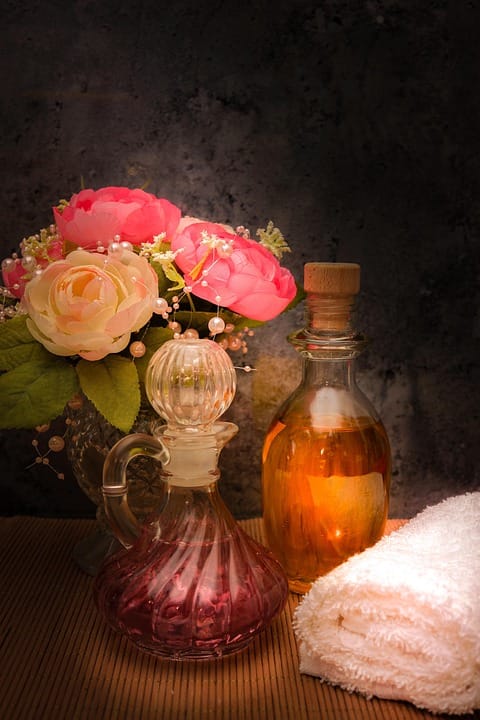 TCM，relax，WELLNESS,Acupressure，tuina,Massage,Stress ，